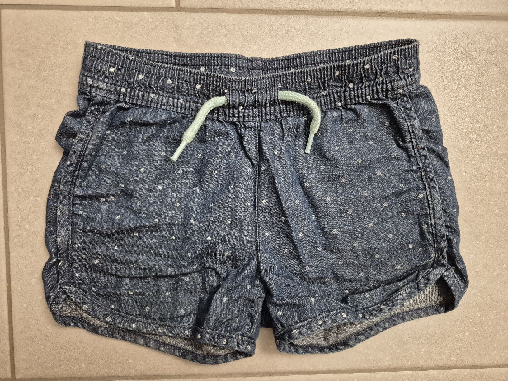 Pantaloni: Shorts, Gr. 104, topp Zustand!!! – Usato da Ellikon an der Thur venduto da nicibaur