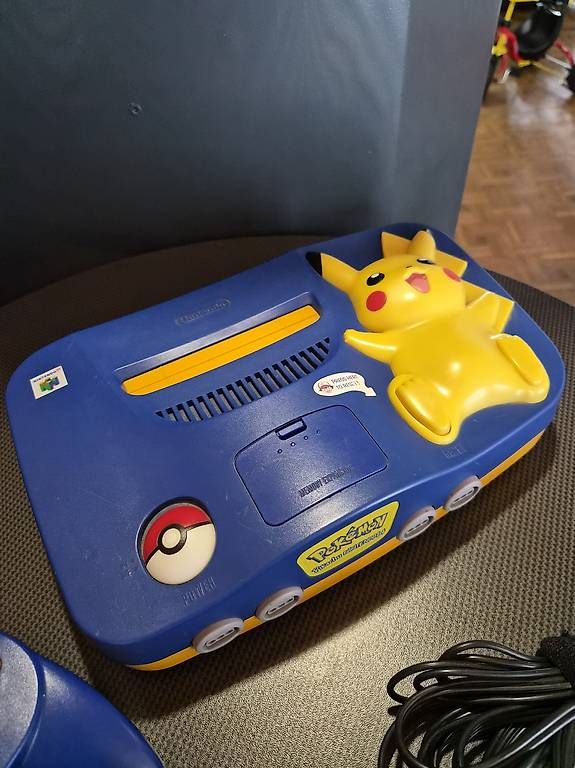 Nintendo Console: Nintendo 64 Pokémon Pikachu Edition – Usato da Berg TG venduto da pas_mft2
