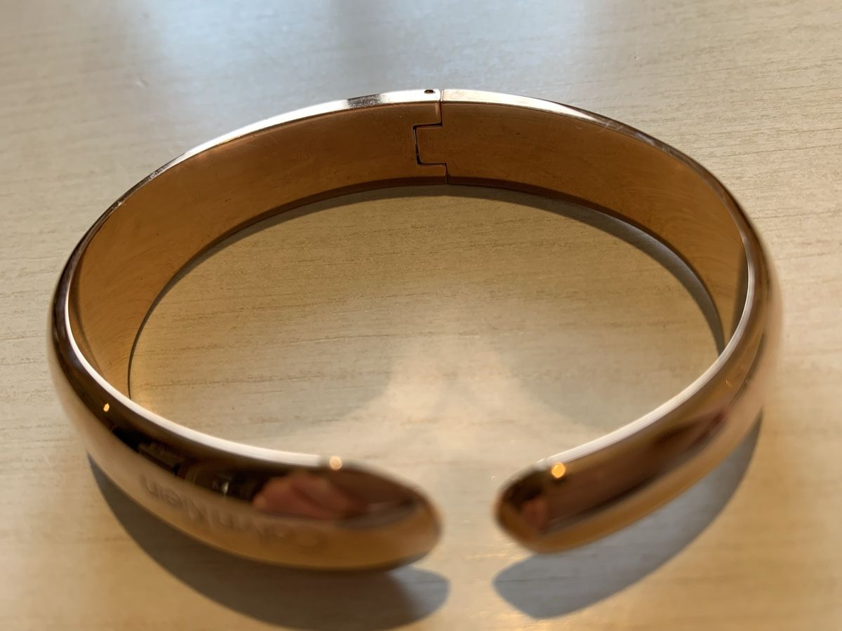 Calvin Klein Altri gioielli: Calvin Klein Armreif, Ohrstecker und Ring, Gr. B7 – Nuovo (secondo la descrizione) da Blankenburg venduto da blackskorp 2