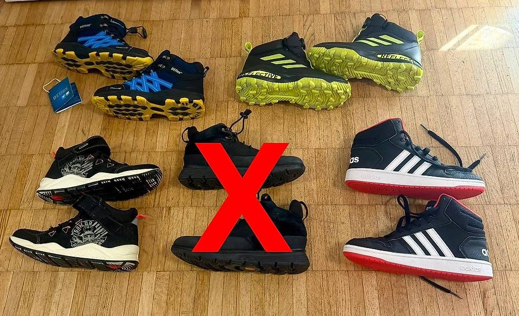 Scarpe per ragazzi: verschiedene Schuhe Grösse 32, 33 und 34 – Usato da Zürich venduto da giovannisp 1