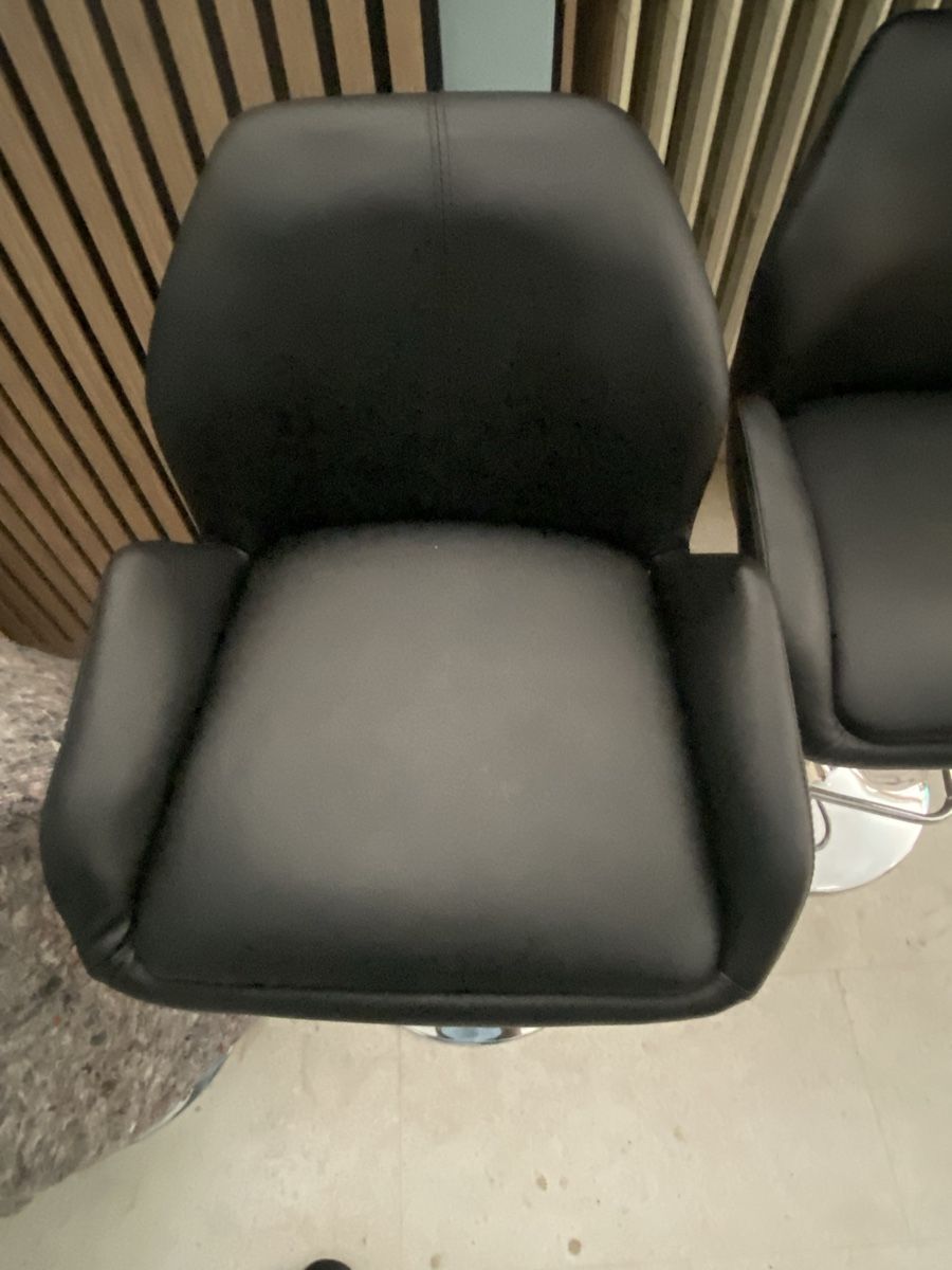 Sgabelli: 3 Stock Barhocker – Usato da Männedorf venduto da Adamiat 1