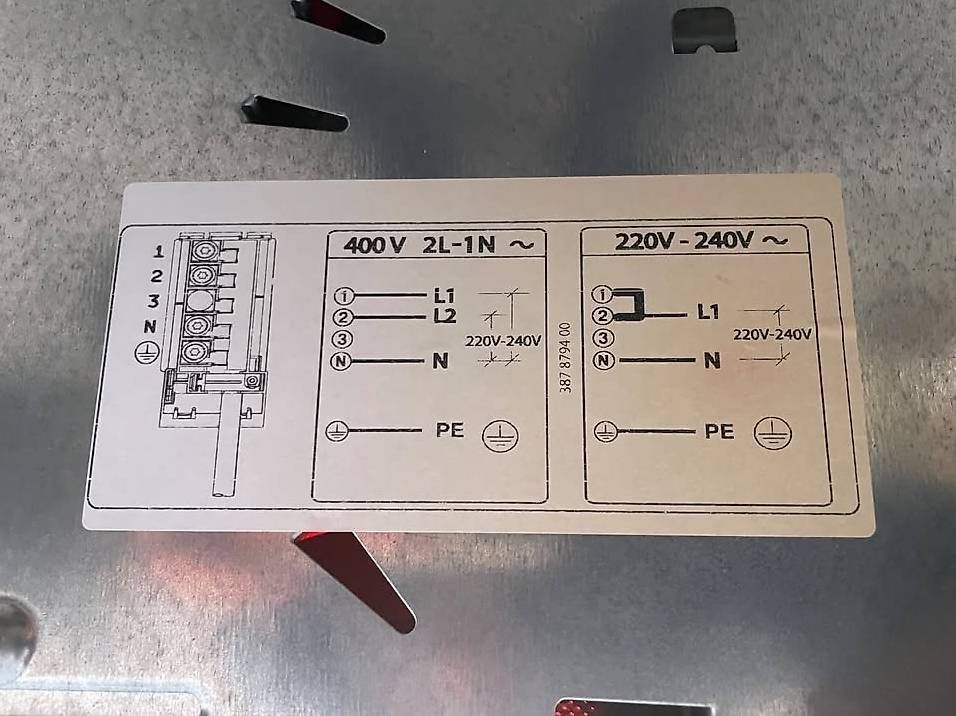Cucine: Vitrocéramique Plan de cuisson 60 cm ABG (Electrolux) – Usato da Bramois venduto da rafmos 3