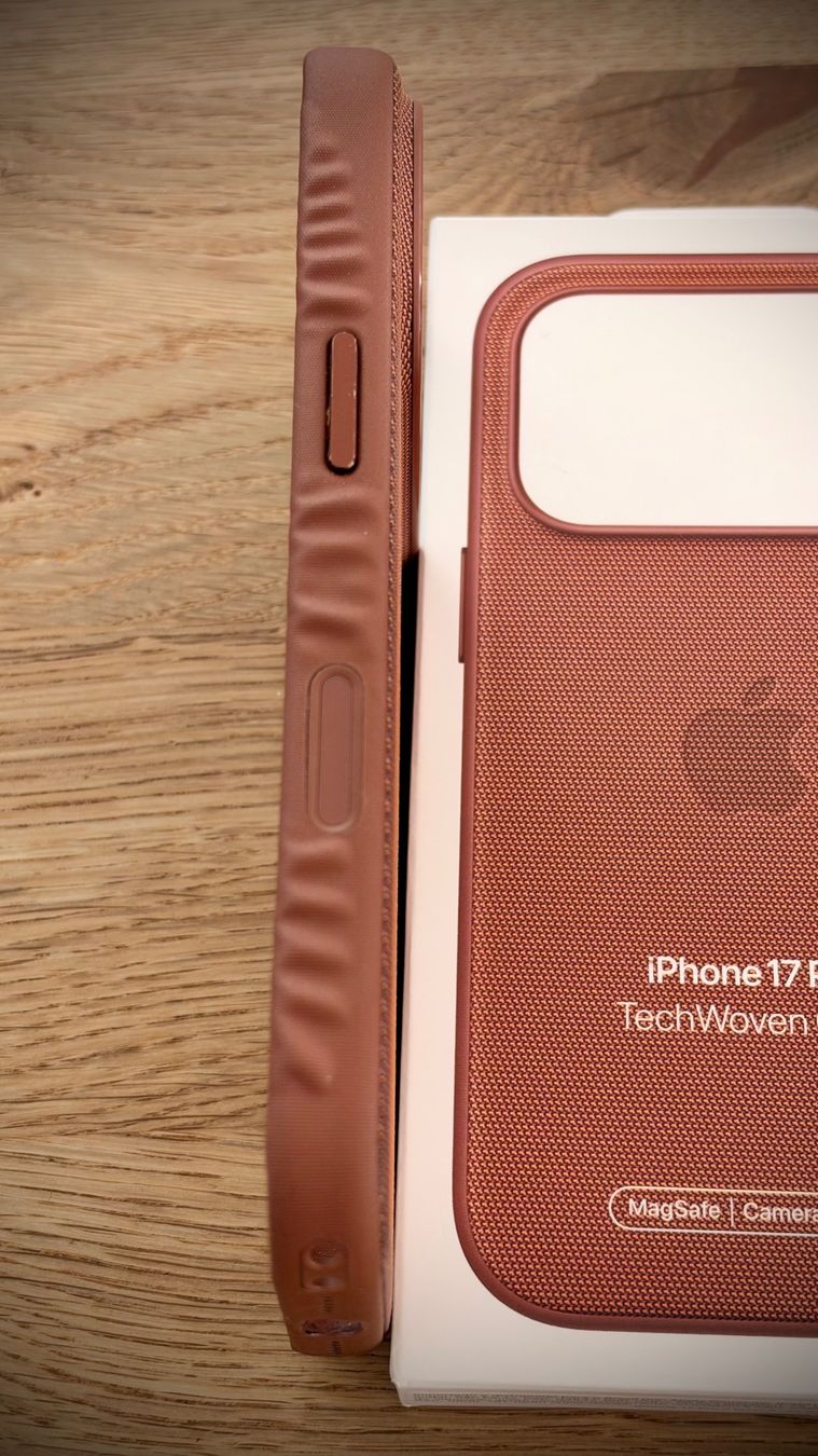 Apple Telefoni cellulari / Smartphones: Appl Iphone 17 Pro, 512 GB – Usato da Kaltbrunn venduto da Marcohasler82 9