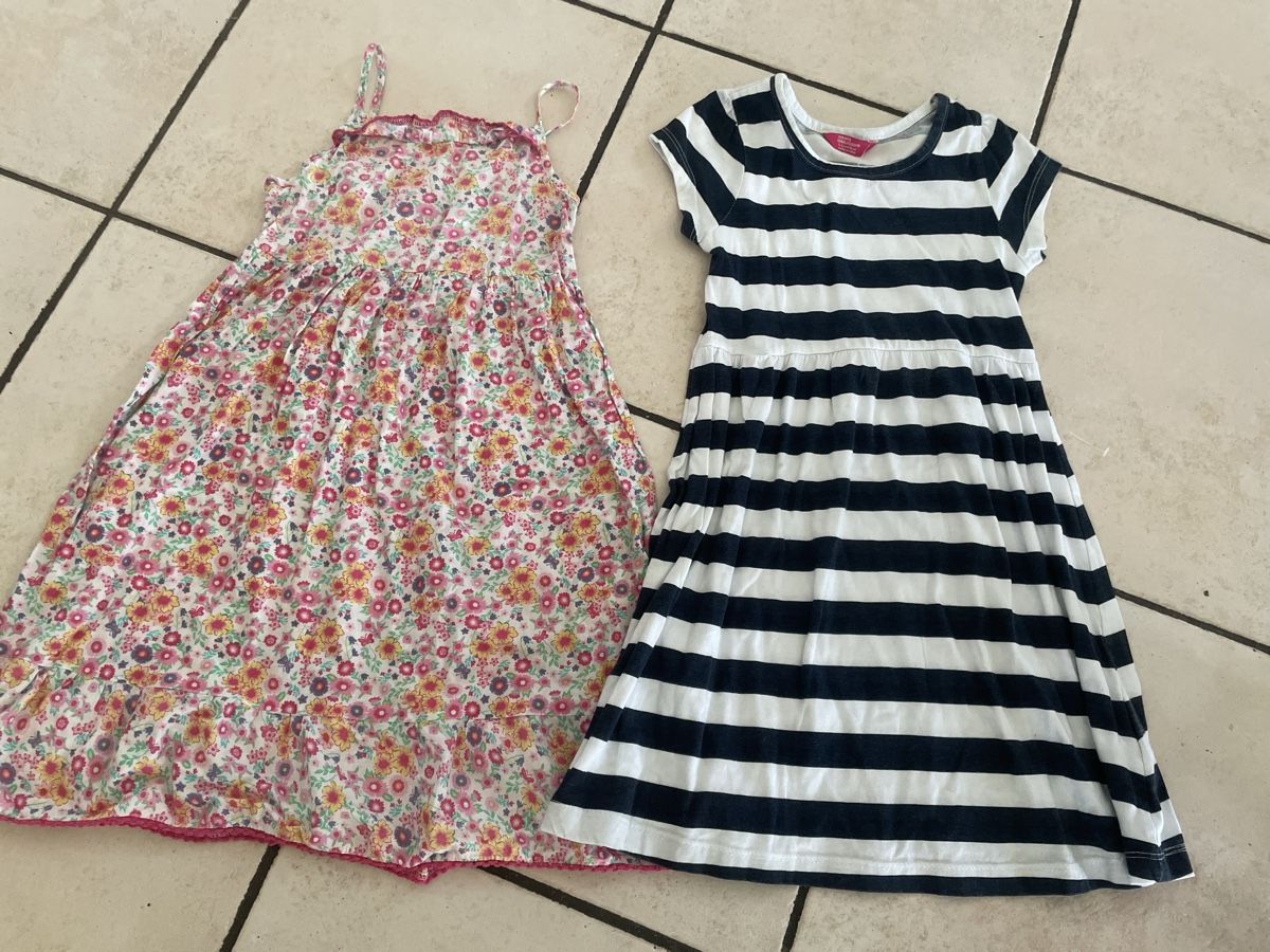 Vestiti & Gonne: 2 Sommerkleider Young Dimension Gr. 116 Top – Usato da Obergerlafingen venduto da cabo4
