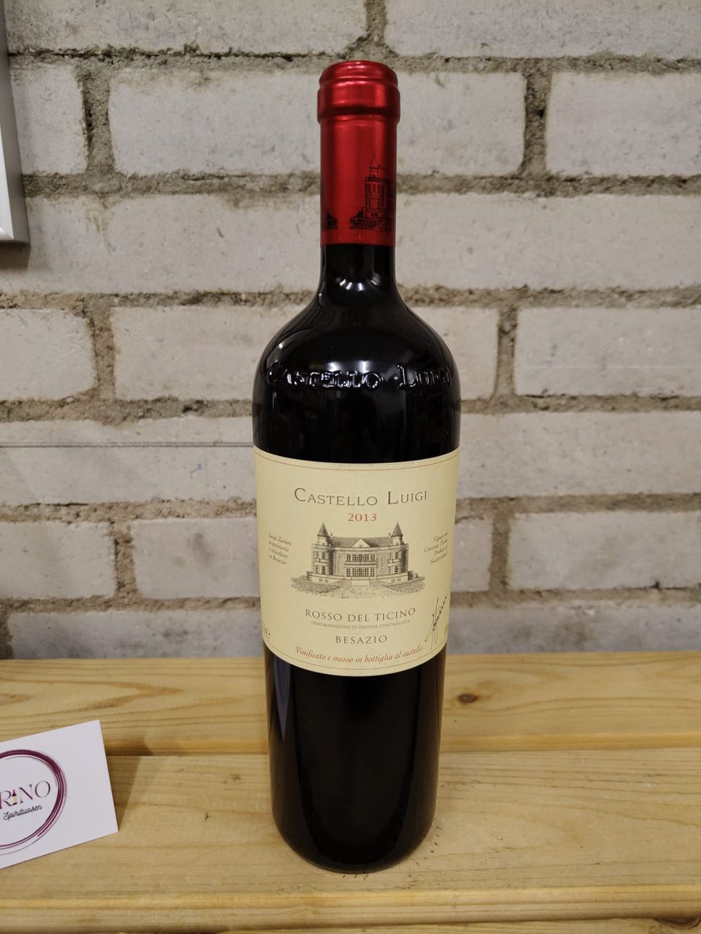 Vino: 2013 Castello Luigi Rosso del Ticino – Nuovo (secondo la descrizione) da Münchenstein venduto da wusmarino