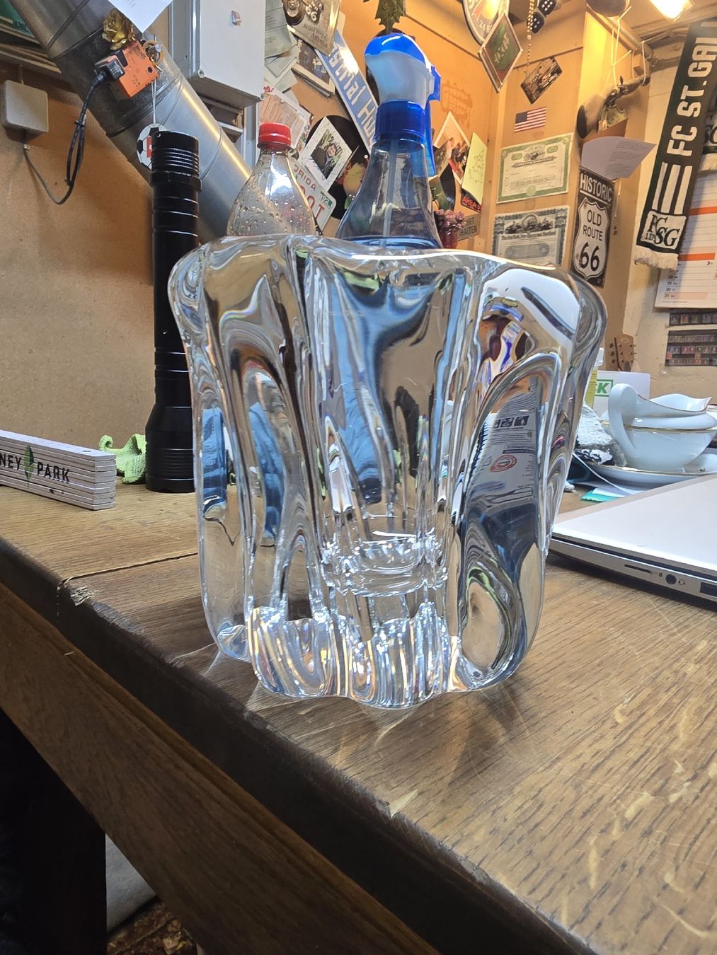 Vasi & Recipienti: Glas Vase Blumenform Massiv (D1) – Usato da Rorschach venduto da TimelessTrading 1