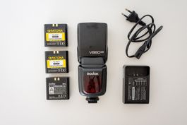Godox V860II-S Blitz für Sony mit 3 Akkus und Ladegerät