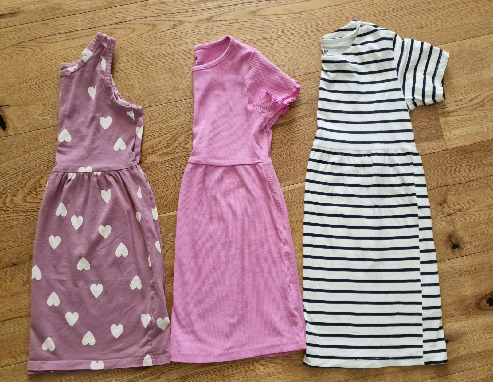 H&M Lotti & Set di vestiti: Sommer Kleid set 110/116 – Usato da Emmenbrücke venduto da Nadmorebiti 1