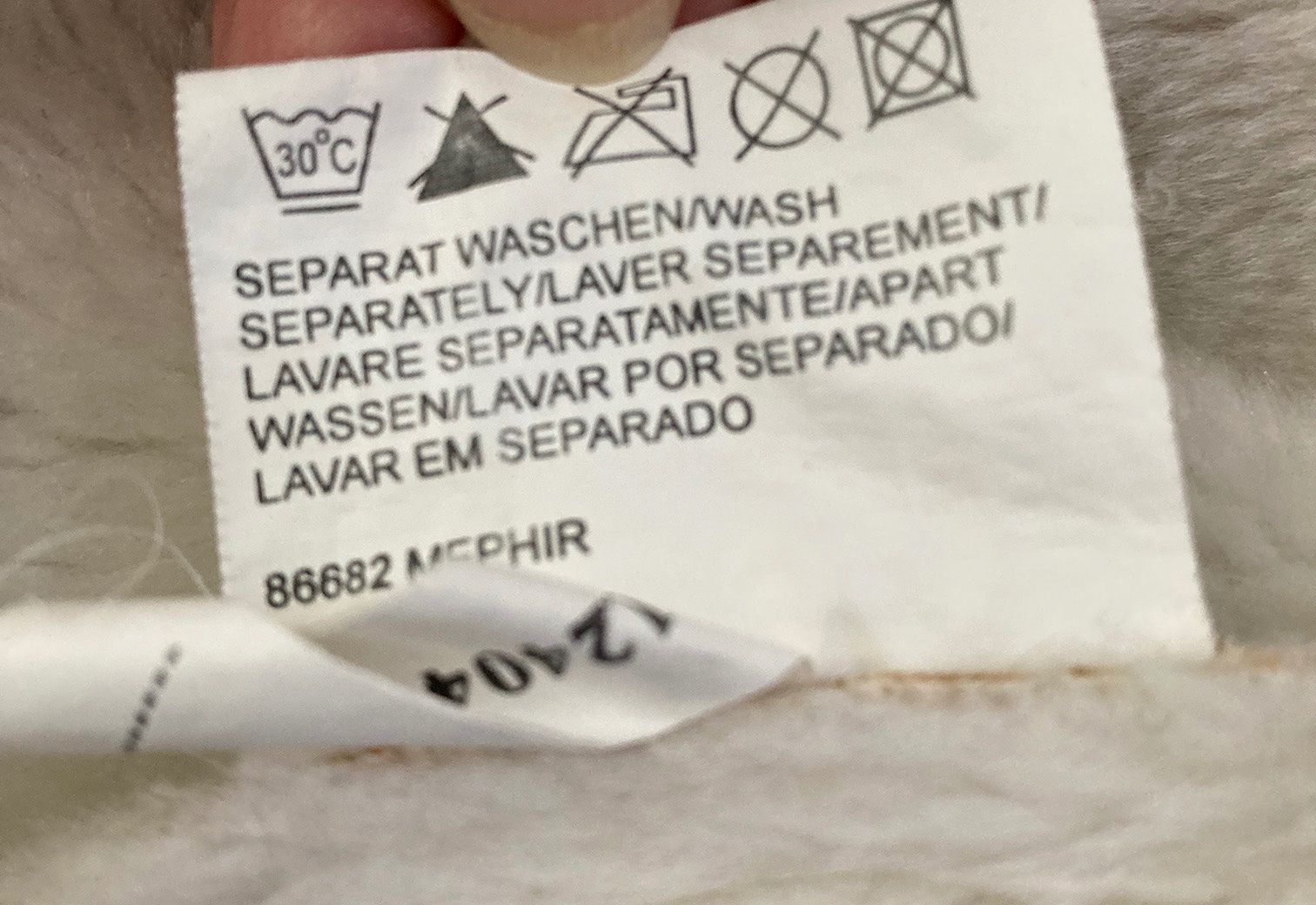 Giacche: Veste effet daim beige avec doublure fourrure blanche – Usato da Vionnaz venduto da nadinus73 4