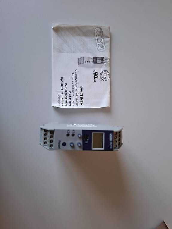 Componenti elettronici: JUMO TB/TW Temperaturbegrenzer Typ 7011400 ? NEU – Nuovo e nell'imballaggio originale da Beringen venduto da inexxwina 1