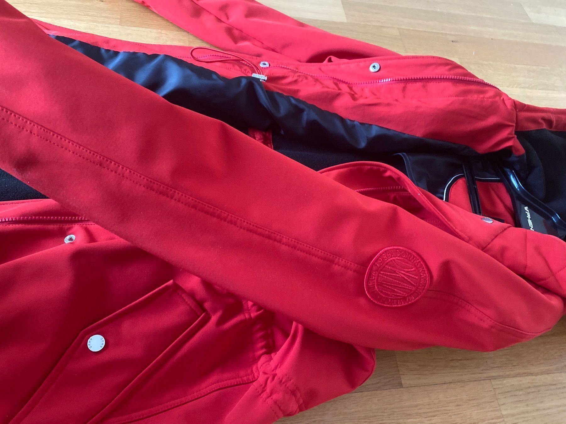 DKNY Giacche: Jacke von DKNY – Nuovo (secondo la descrizione) da Glattpark(Opfikon) venduto da Murphy2912 2