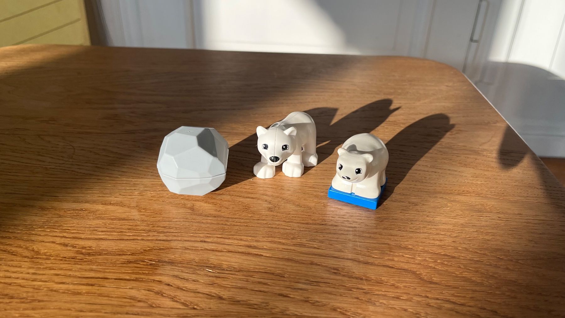 Statuette: LEGO Duplo Eisbären Eisbär mit aufklappbarem Stein – Usato da Ennetbaden venduto da teo_yg9s