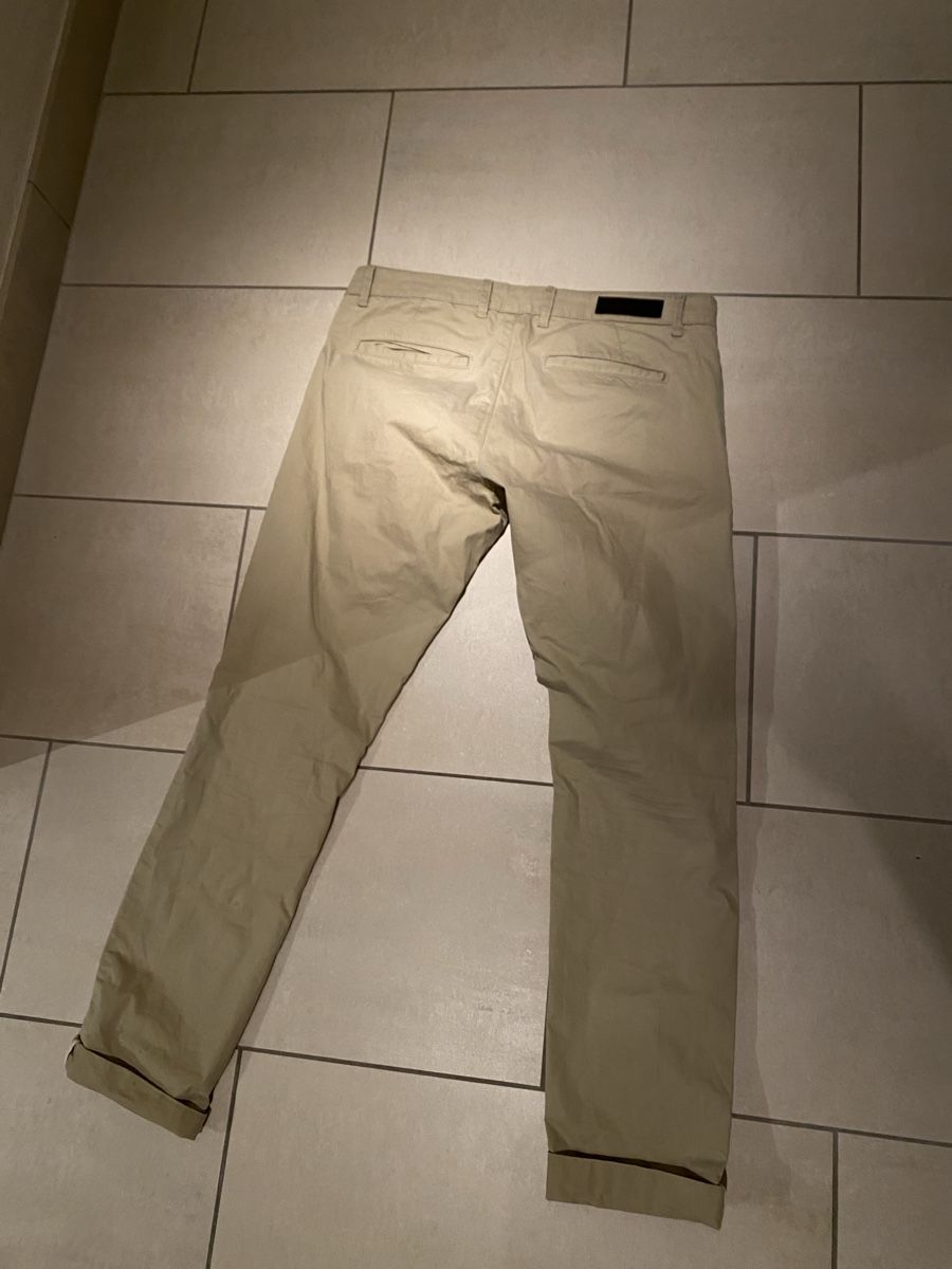 Zara Pantaloni: Pantalon chino beige stylé - Gr 32 – Nuovo (secondo la descrizione) da Zürich venduto da SunnySeller 1