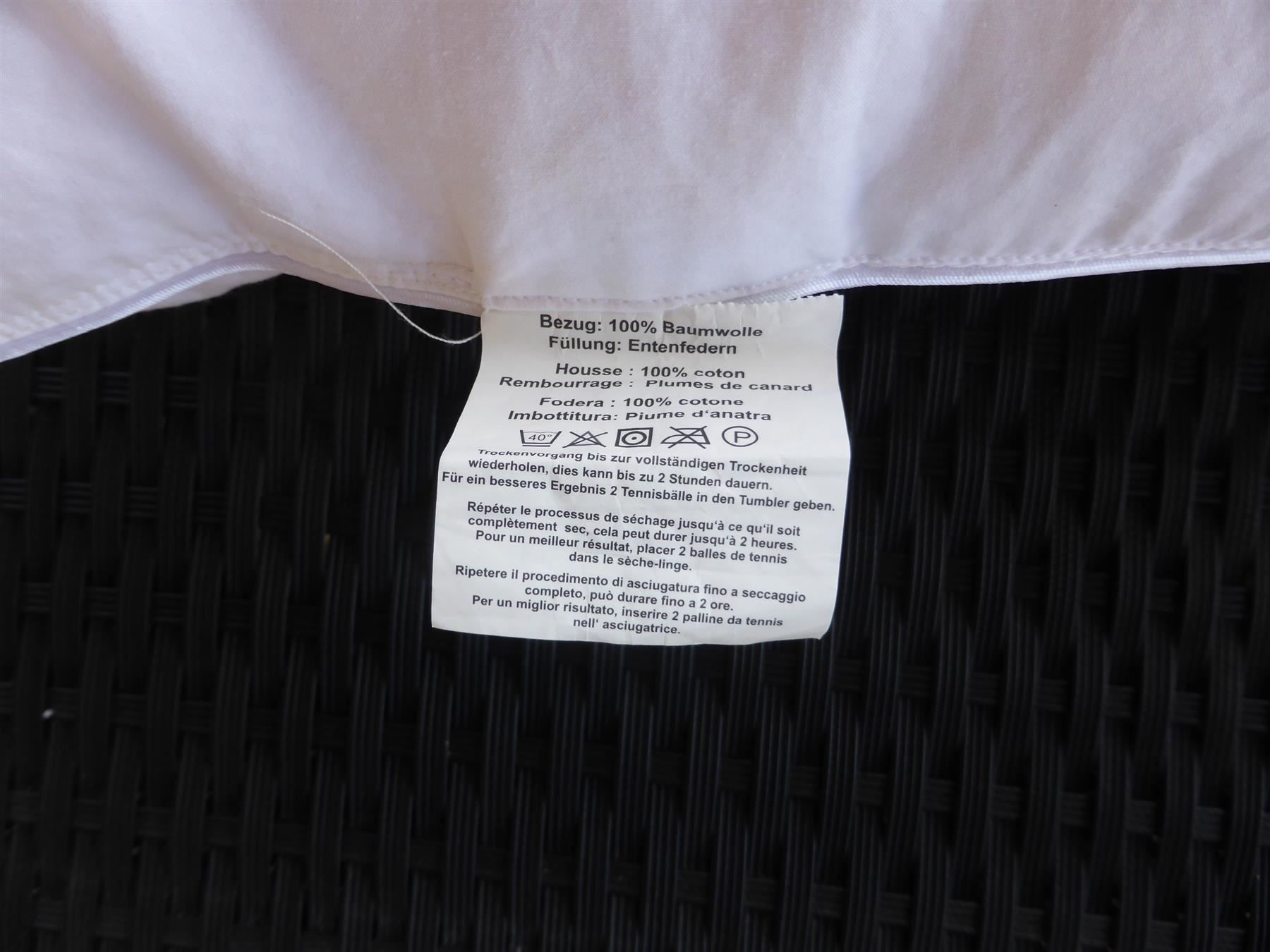 Kissen: Kopfkissen weiss 65x50 – Neu (gemäss Beschreibung) aus Schübelbach von Dolly990_2 1