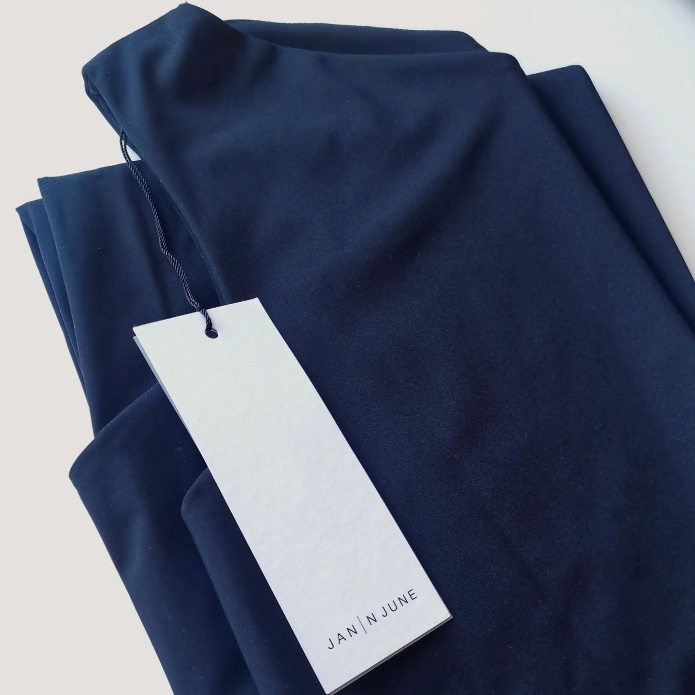 Vestiti: Kleid ''Tulum'' schwarz JAN N JUNE Grösse L – Nuovo (secondo la descrizione) da Rheinfelden venduto da womanskirtSecondhand 1