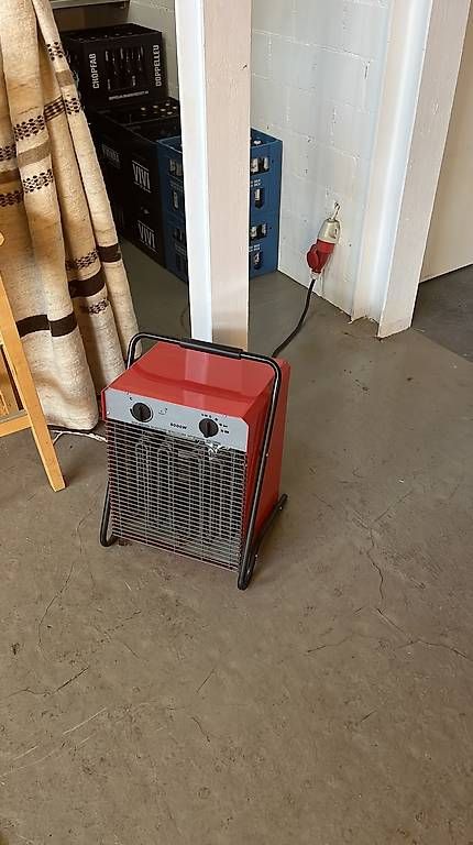 Radiateurs: Heizlüfter mit 9000W – D'occasion à Basel par Snowforce 1