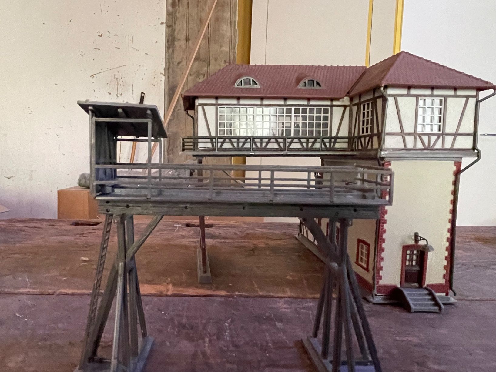 Trains électriques: Modelleisenbahn Gebäude Set, 9 Häuser – D'occasion à Gais par urbuc 2