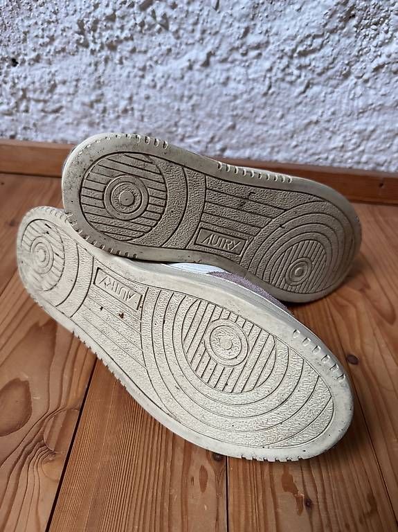 Scarpe da donna: Autry Sneakers – Usato da Winterthur venduto da annika34 4