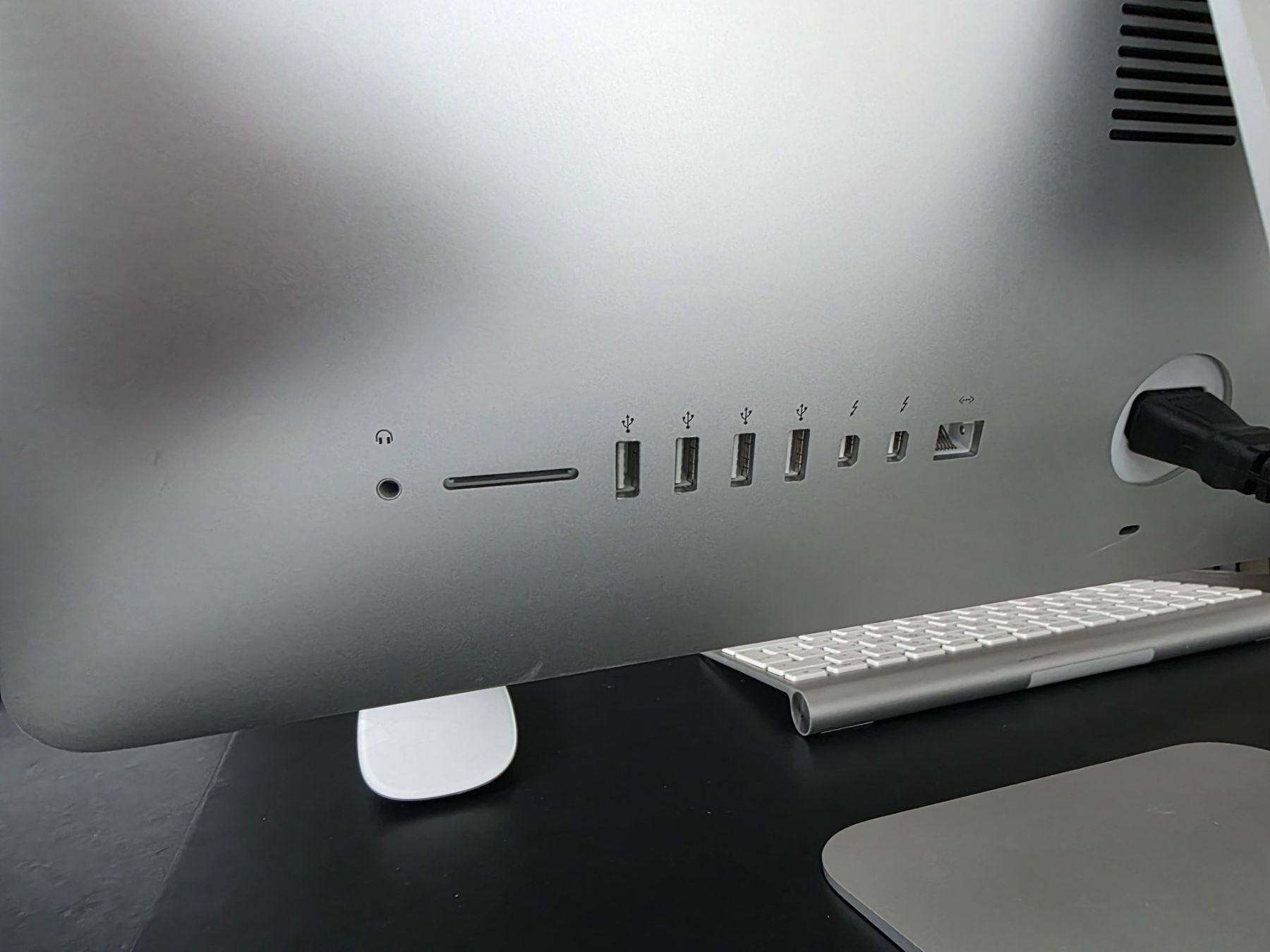 Apple PC: iMac 2013 core i5 – Usato da Le Grand-Saconnex venduto da techhelp 3