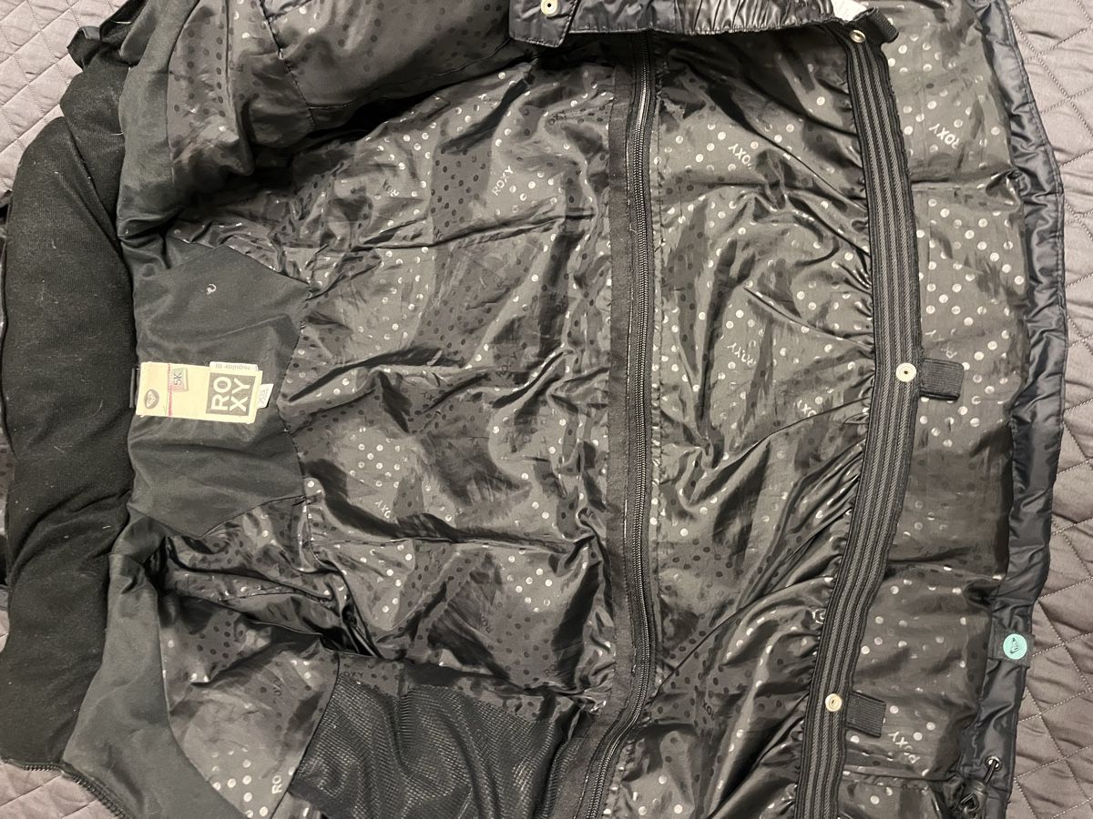 Roxy Giacche: Roxy Daunenjacke schwarz xs – Usato da Zeiningen venduto da man_69cj 1