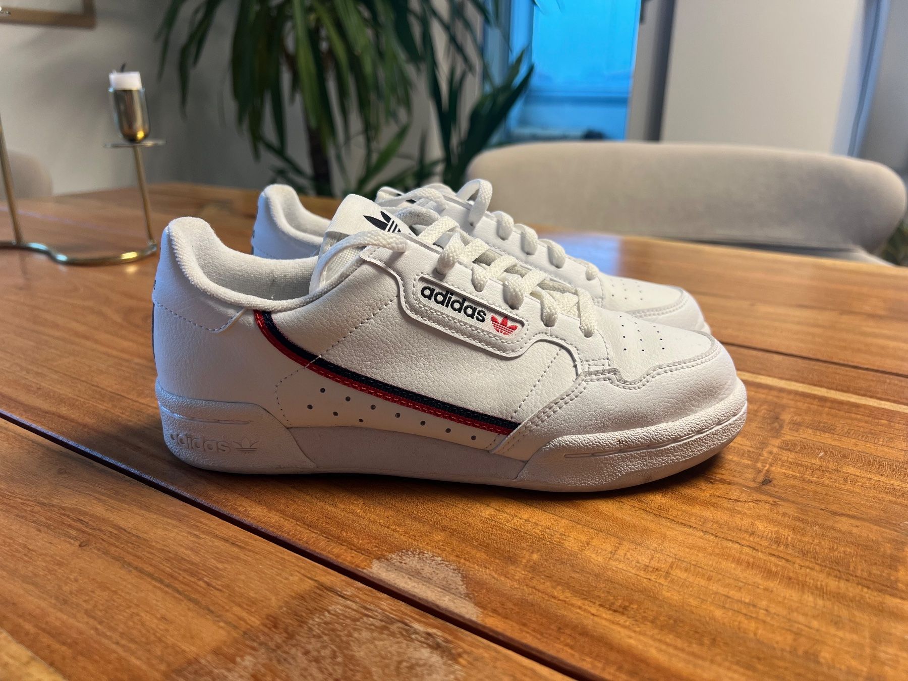 Adidas Chaussures hommes: ADIDAS Sneaker weiss – D'occasion à Bassersdorf par m.vontobel 2