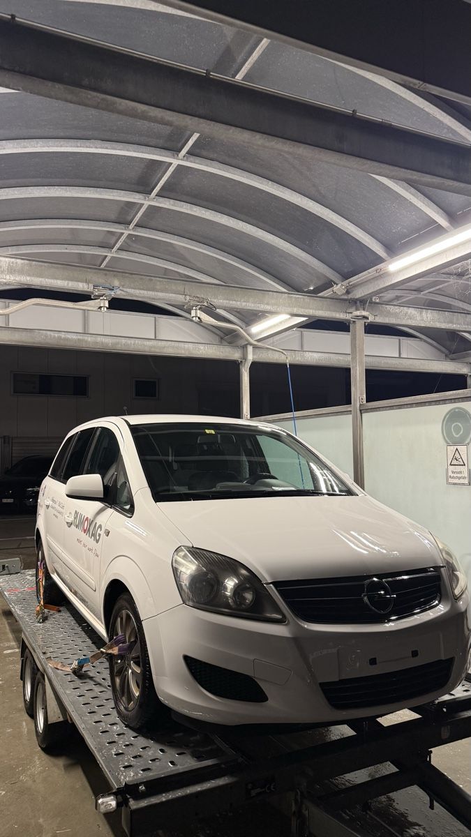 Opel Automobili: Opel Zafira 1.7 CDTI  – Usato da Affoltern am Albis venduto da Lenti1 2