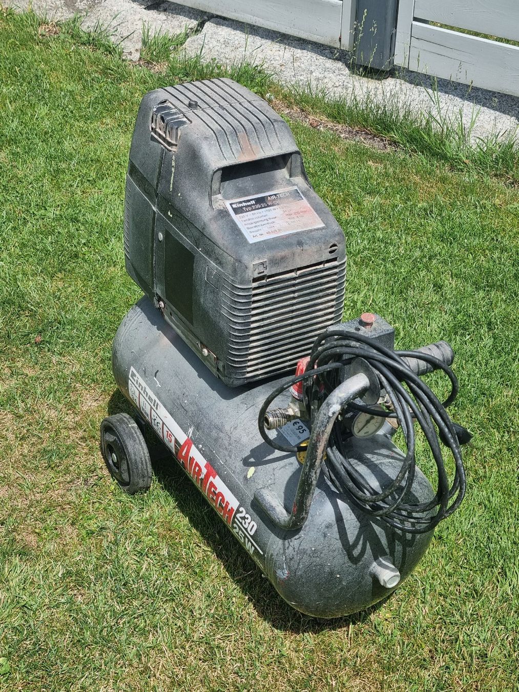 Einhell Kompressoren: Druckluft Kompressor – Gebraucht aus Eschenbach SG von Ma69st 1