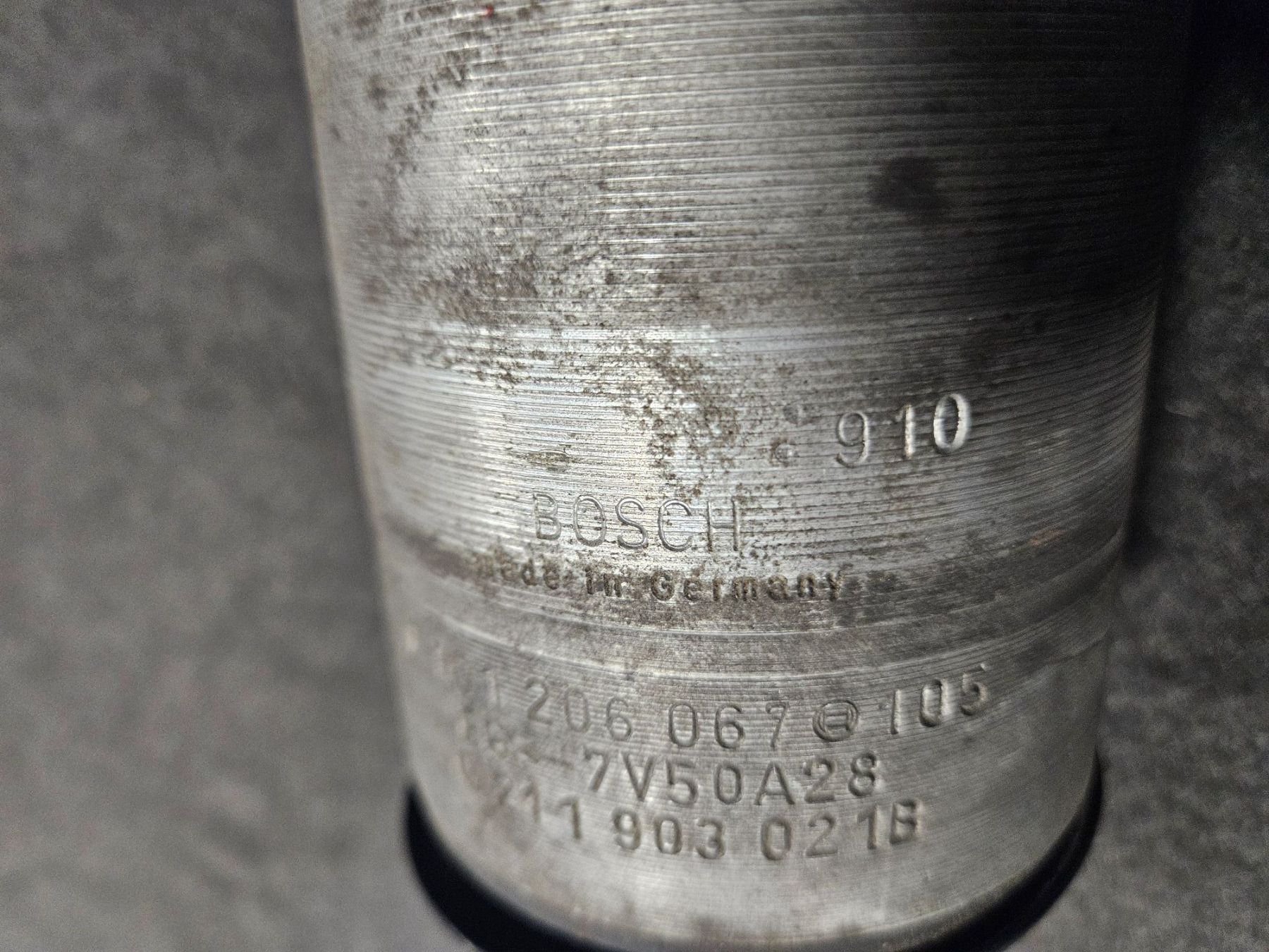Volkswagen Tutti pezzi di ricambio auto: 6V Lima zu VW Käfer – Usato da Kallnach venduto da Aircooler 2