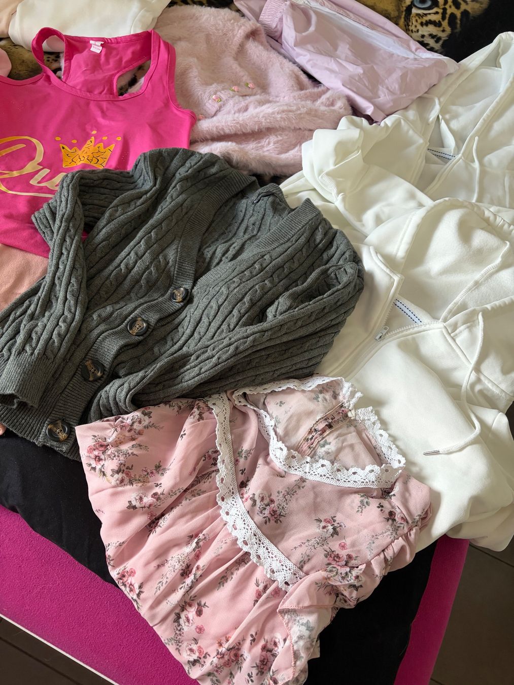 Lotti di vestiti: Gros lot de vêtements divers pièce Nike – Usato da Grône venduto da bie_9pgt 2