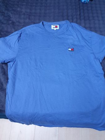 T-shirt Tommy Jeans bleu taille L état neuf