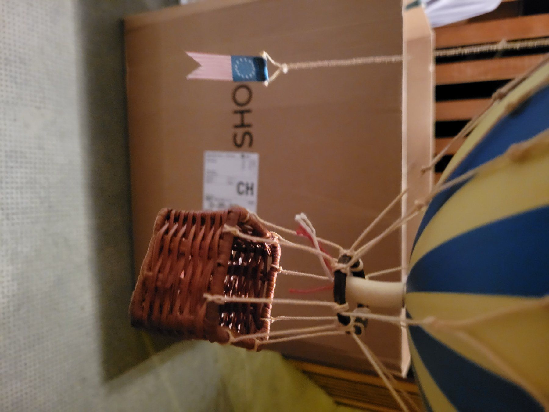 Tutte le decorazioni: Heissluftballon/Mongolfière zur Deko – Usato da Basel venduto da gbe_8hlw 1