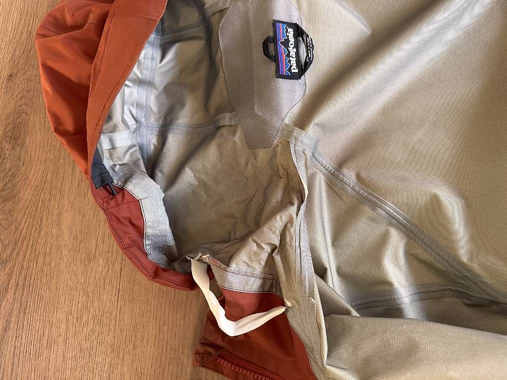 Vestes: Patagonia Torrentshell 3L – D'occasion à Zürich par mar_2bvg 2