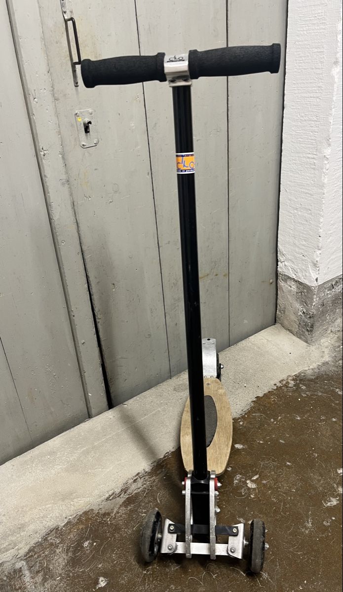 Kickboard: CIRO Kickboard, Trottinet, – Usato da St. Gallen venduto da reg_f8h8 5