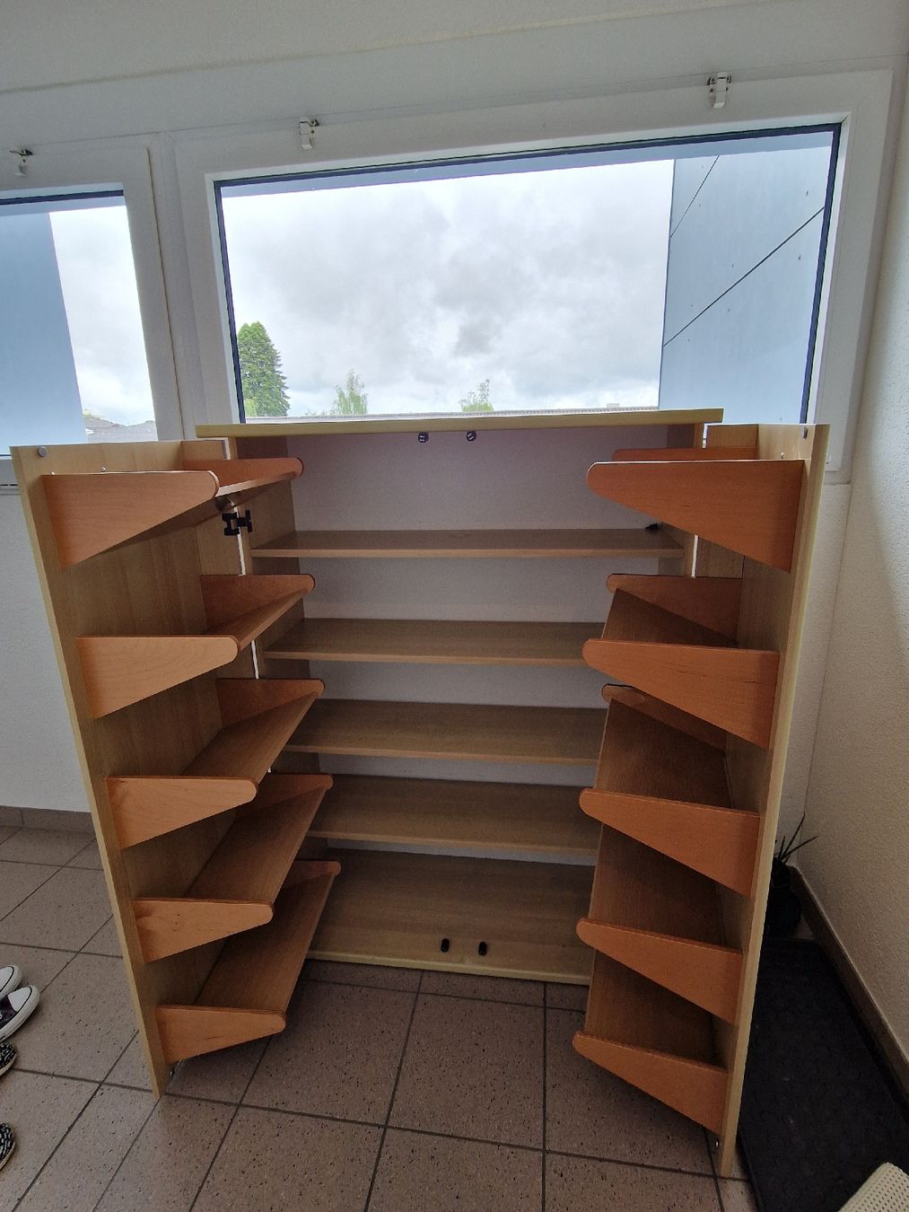 Armadi: Schuhschrank – Usato da Zofingen venduto da mosaik3 1