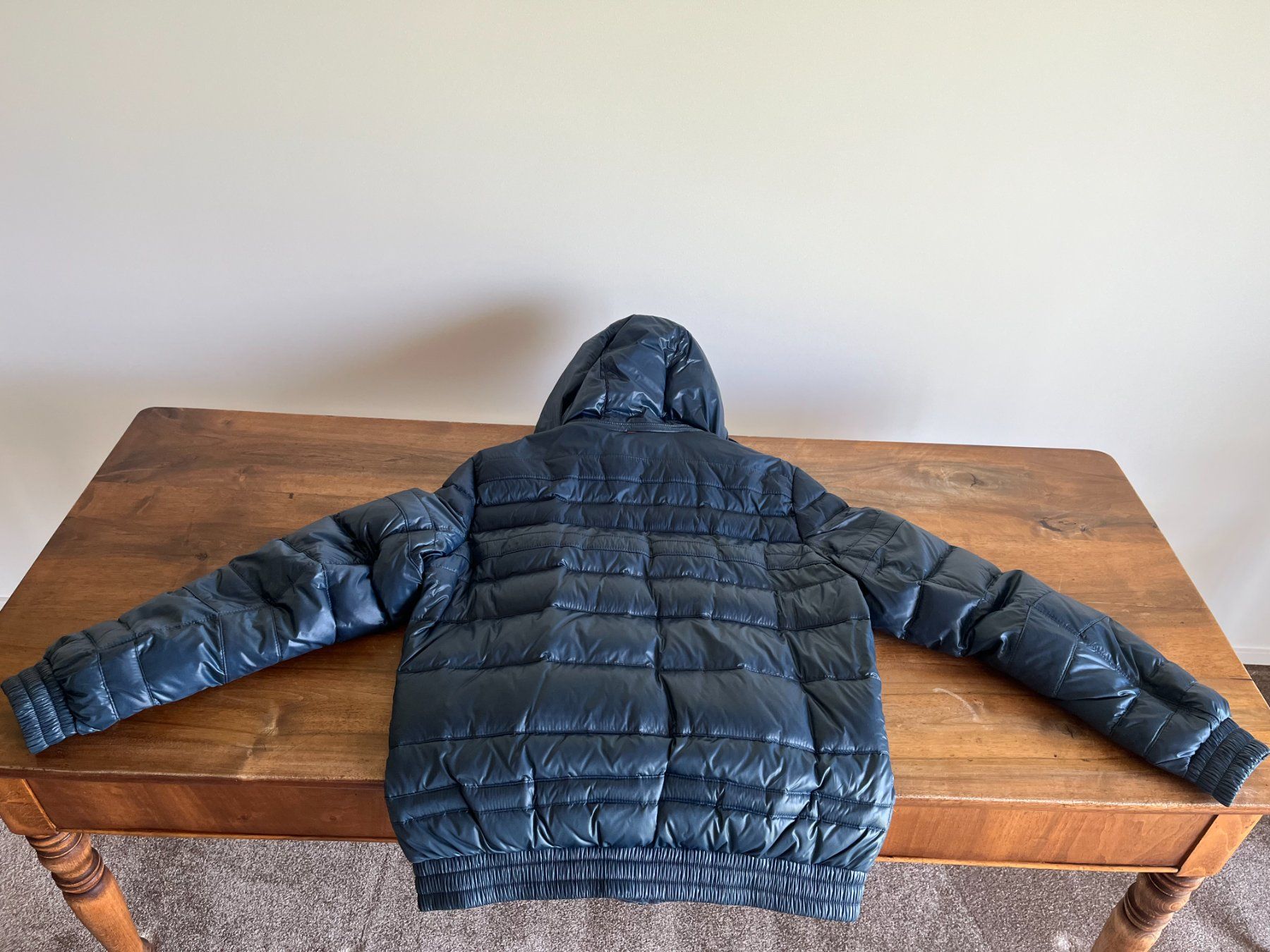 Hugo Boss Giacche: Hugo Boss - Daunenjacke - Herren – Nuovo (secondo la descrizione) da Uznach venduto da Pommes06 1