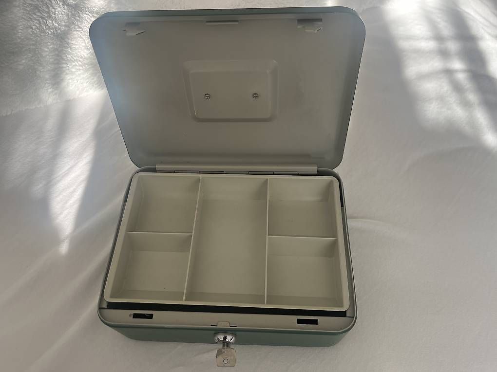 Registratore di cassa: Geldkassette in grün – Usato da Reinach BL venduto da asi_ffz5 2