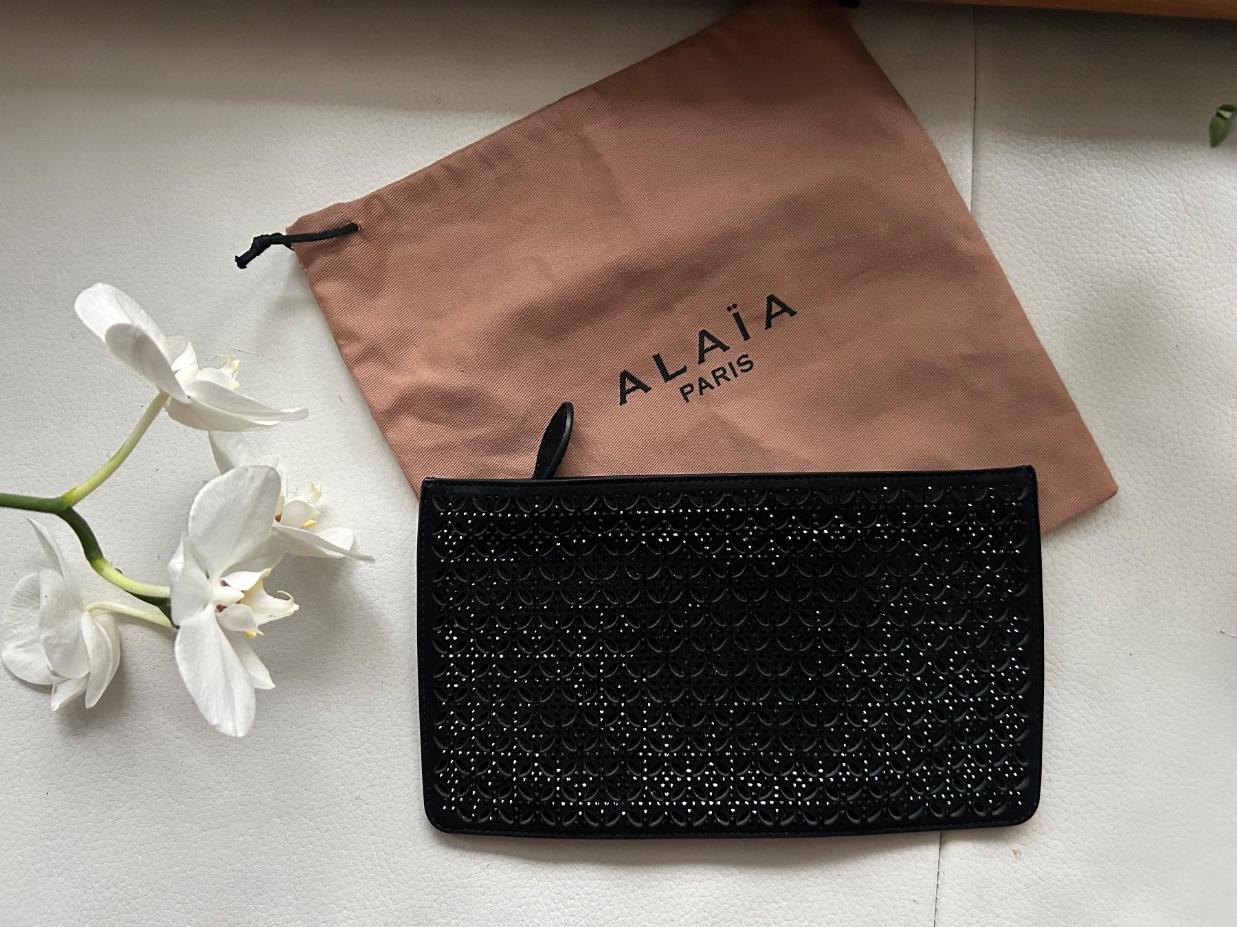 Alaia Taschen für Damen: Alaia studded clutch NP ca 900 – Neu (gemäss Beschreibung) aus Rüschlikon von Tey_sl