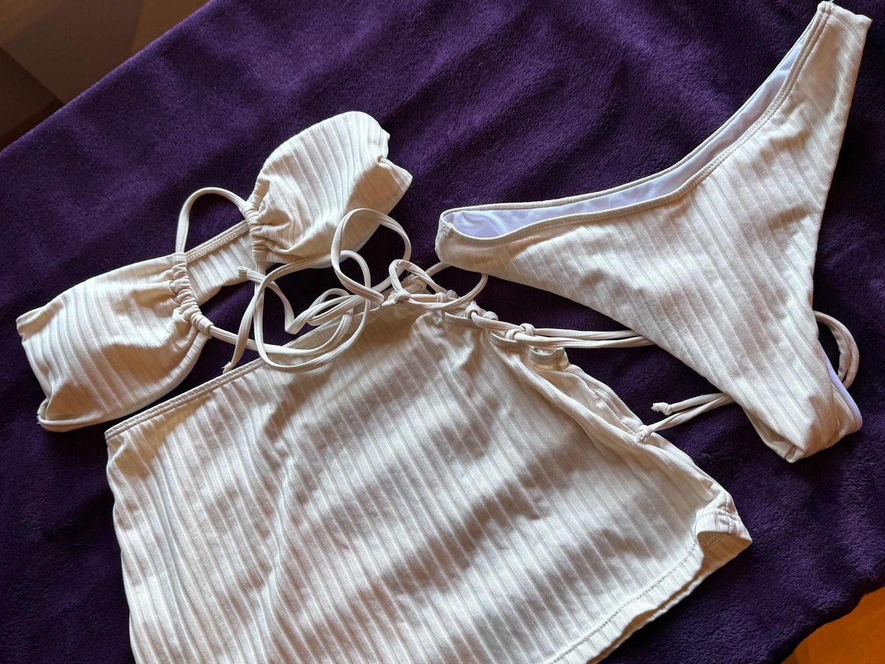Badekleider & Bikinis: Bikini Set Damen Beige – Gebraucht aus Aesch (Neftenbach) von Maece_