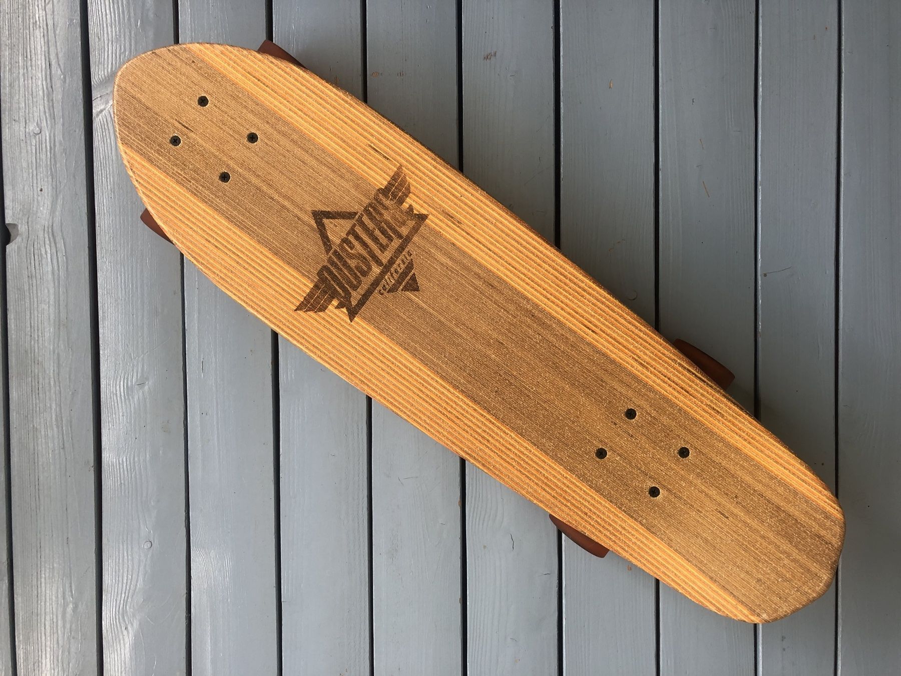 Skateboards: Dusters Skateboard – Usato da Zürich venduto da aga_xdx9