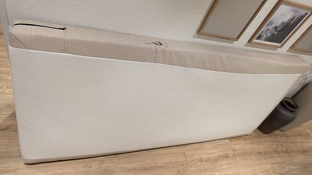 Materassi: 2x Matratze 90x200x16cm – Usato da Giswil venduto da Clawfing3r
