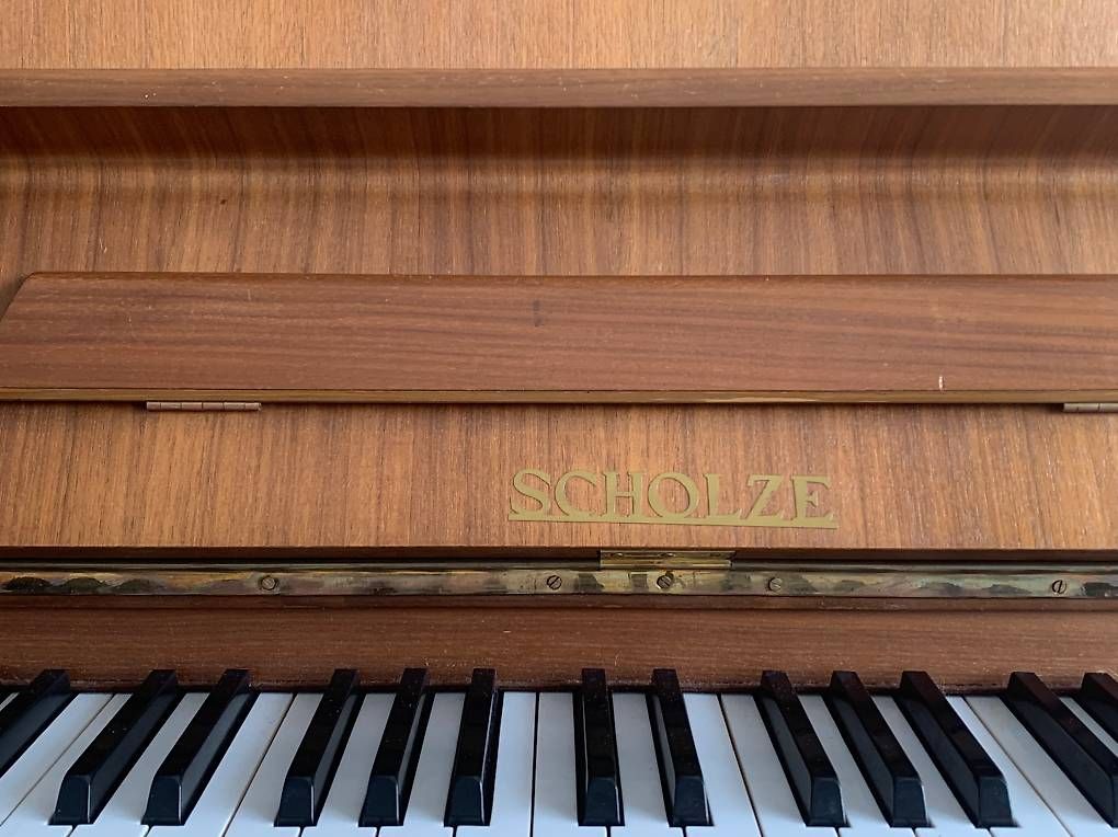 Strumenti musicali: Vendo pianoforte marca Scholze – Usato da Comano venduto da lcr_j5dn
