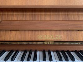 Vendo pianoforte marca Scholze