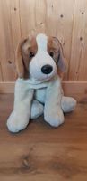 Zwei Beagel Plüschtiere