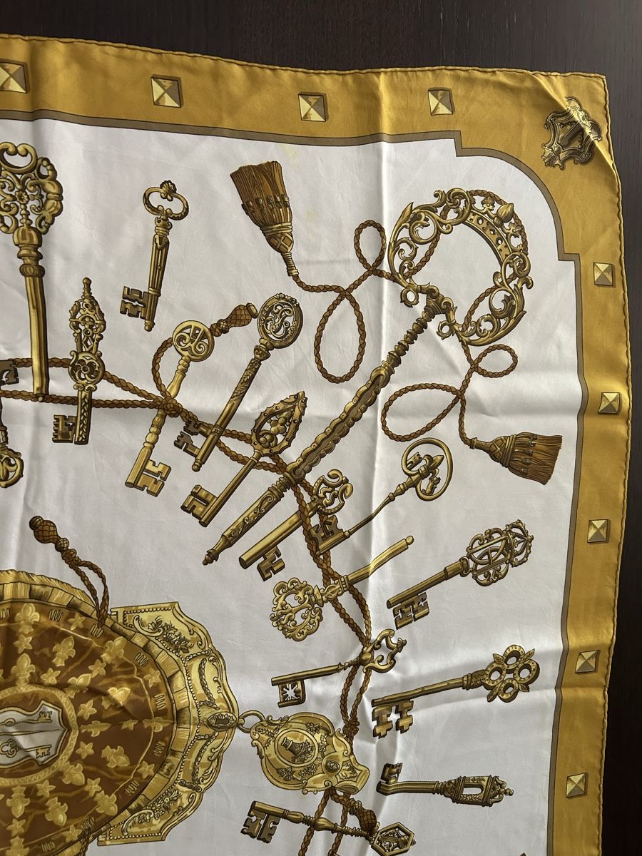Hermès Foulards & écharpes: carré Hermès "Les Clés" – D'occasion à Bubendorf par Chantal4416 4