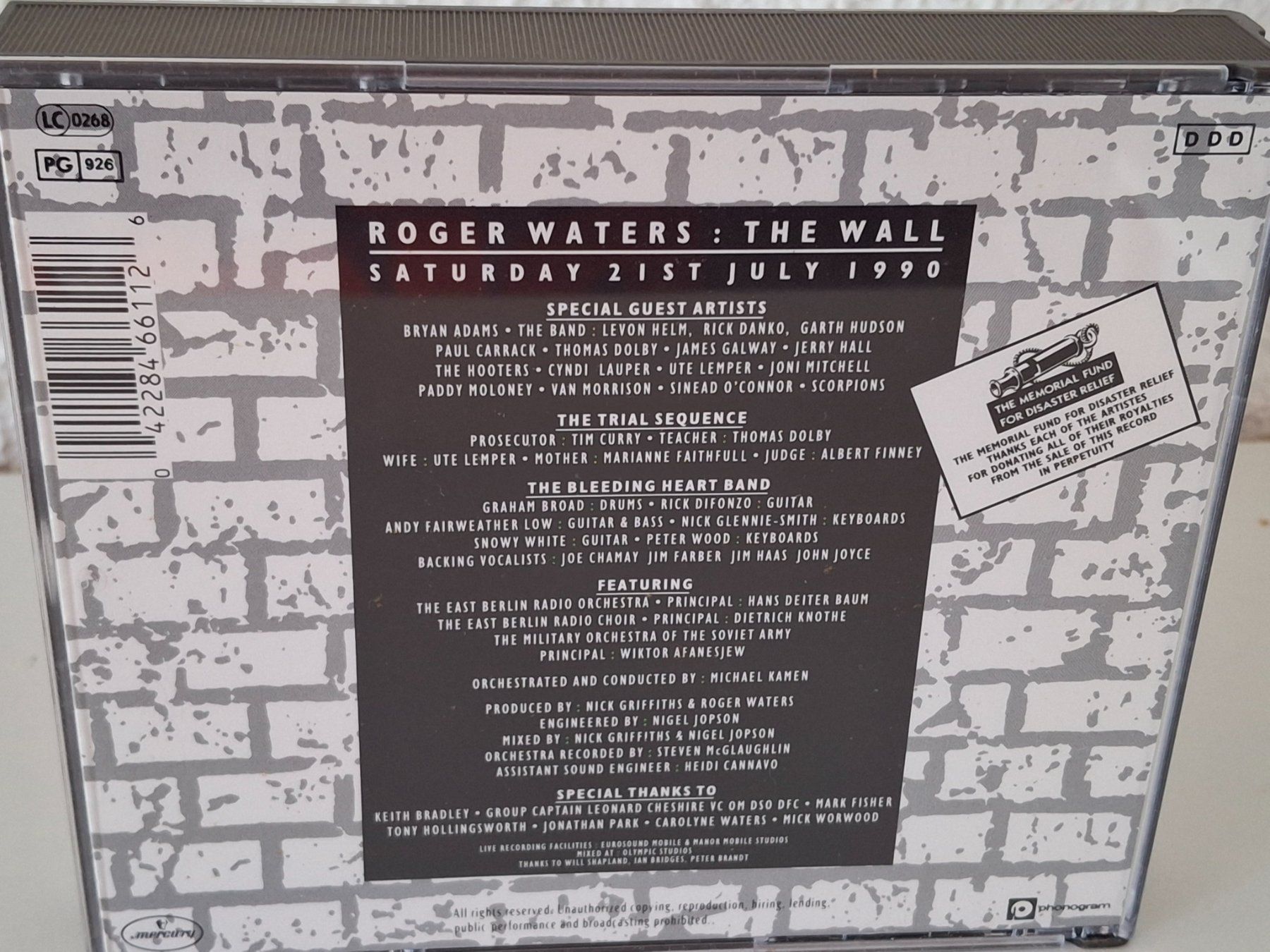 CDs: 2CD Roger Waters: The Wall Live in Berlin – D'occasion à Aarberg par Jackup1 1