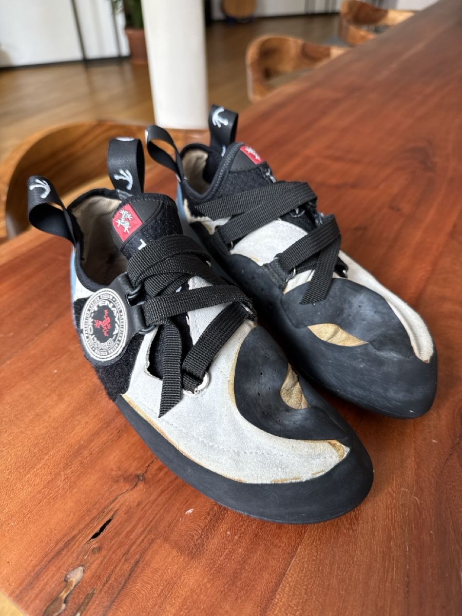 Scarpe da donna: Tenaya Oasi size 39 1/2  – Usato da Luzern venduto da ani_6fsm 1