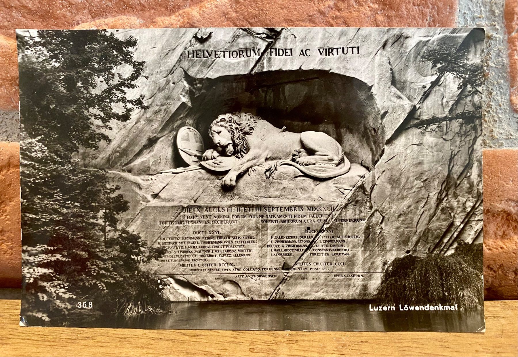 Cartoline postali: Luzern Löwendenkmal – Usato da Root venduto da ENGLAND-TREASURES