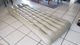 Aufblasbare Matratze Intex 180x70cm neuwertig
