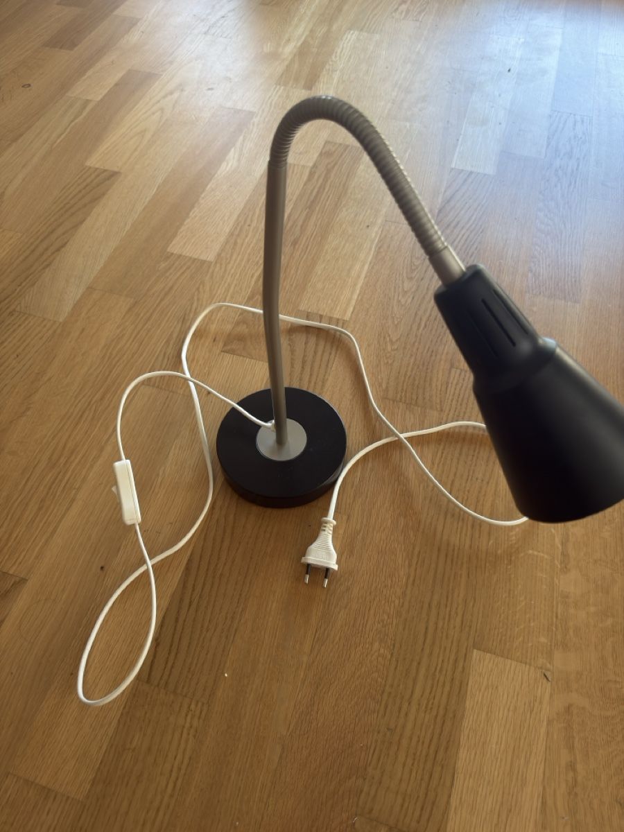 Ikea Lampade: Tischlampe – Usato da Bern venduto da dan_nnf2