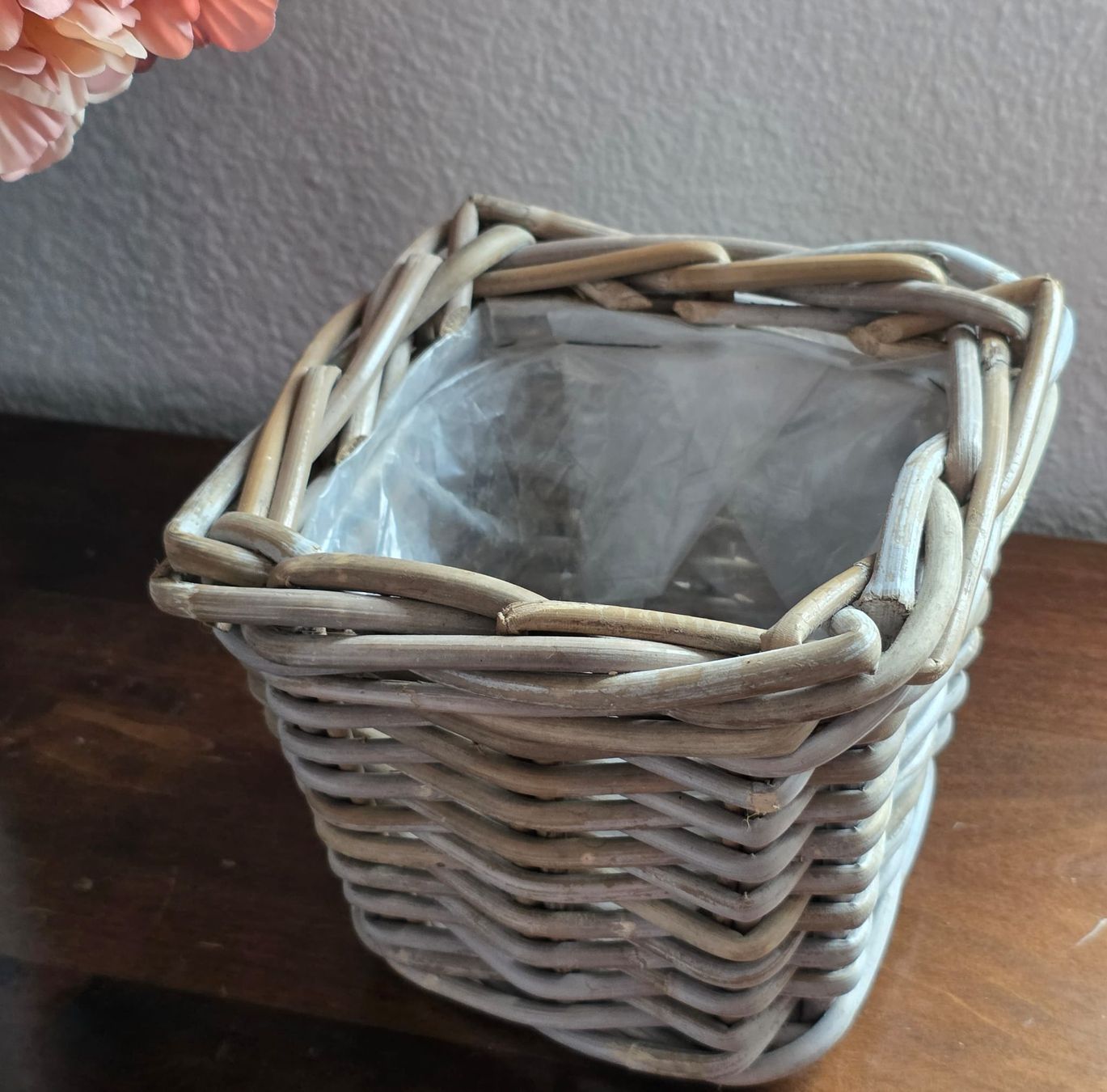Vasi per fiori: Blumentopf, Rattankorb, Übertopf - Frühling! – Usato da Rheinsulz venduto da Dred 1